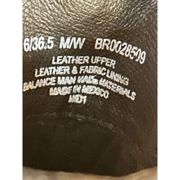 Born Morocco Bootie Black Distressed Leather Zip Ankle Boot Size US 6 - Picture 7 of 7